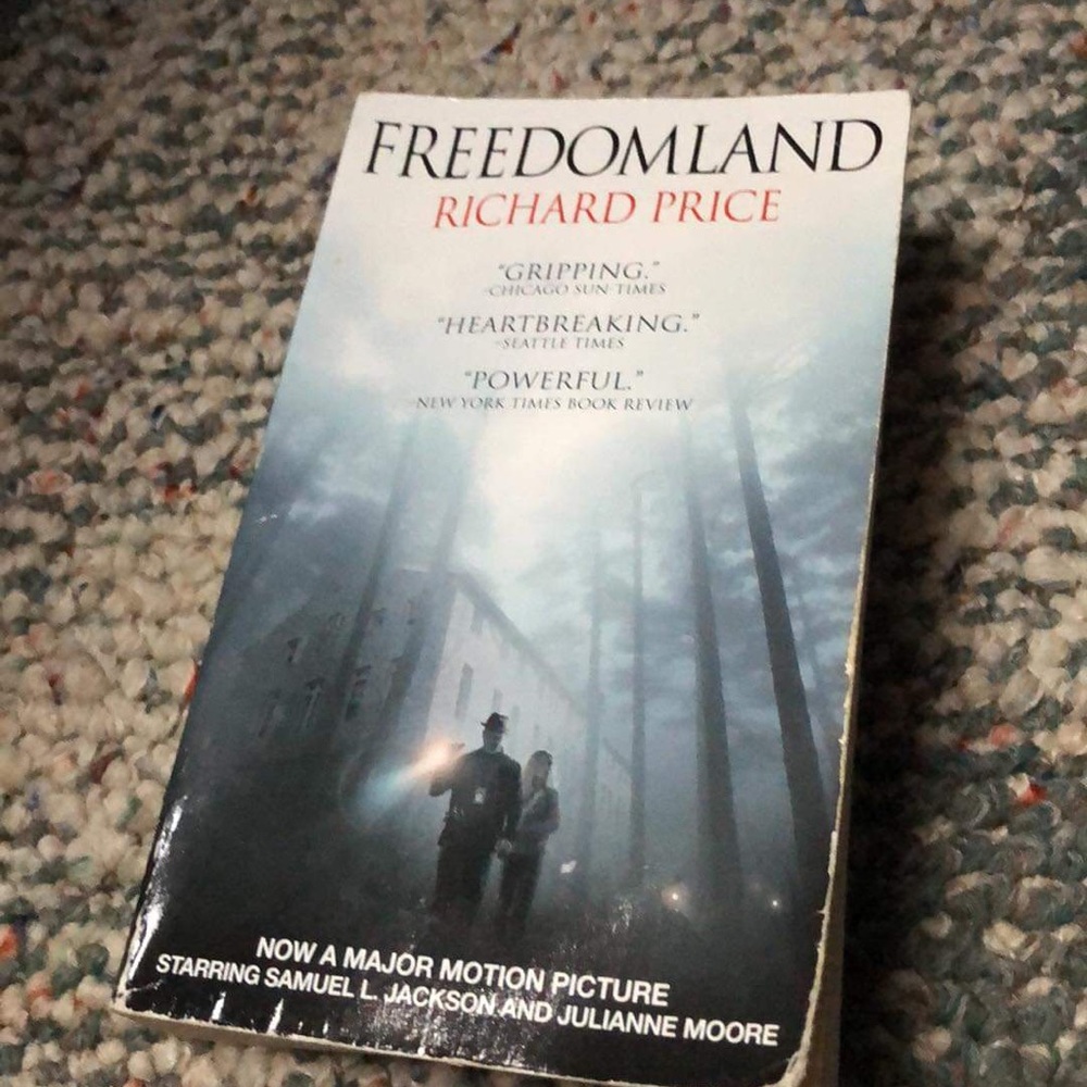 Books - Picture 6 of 8